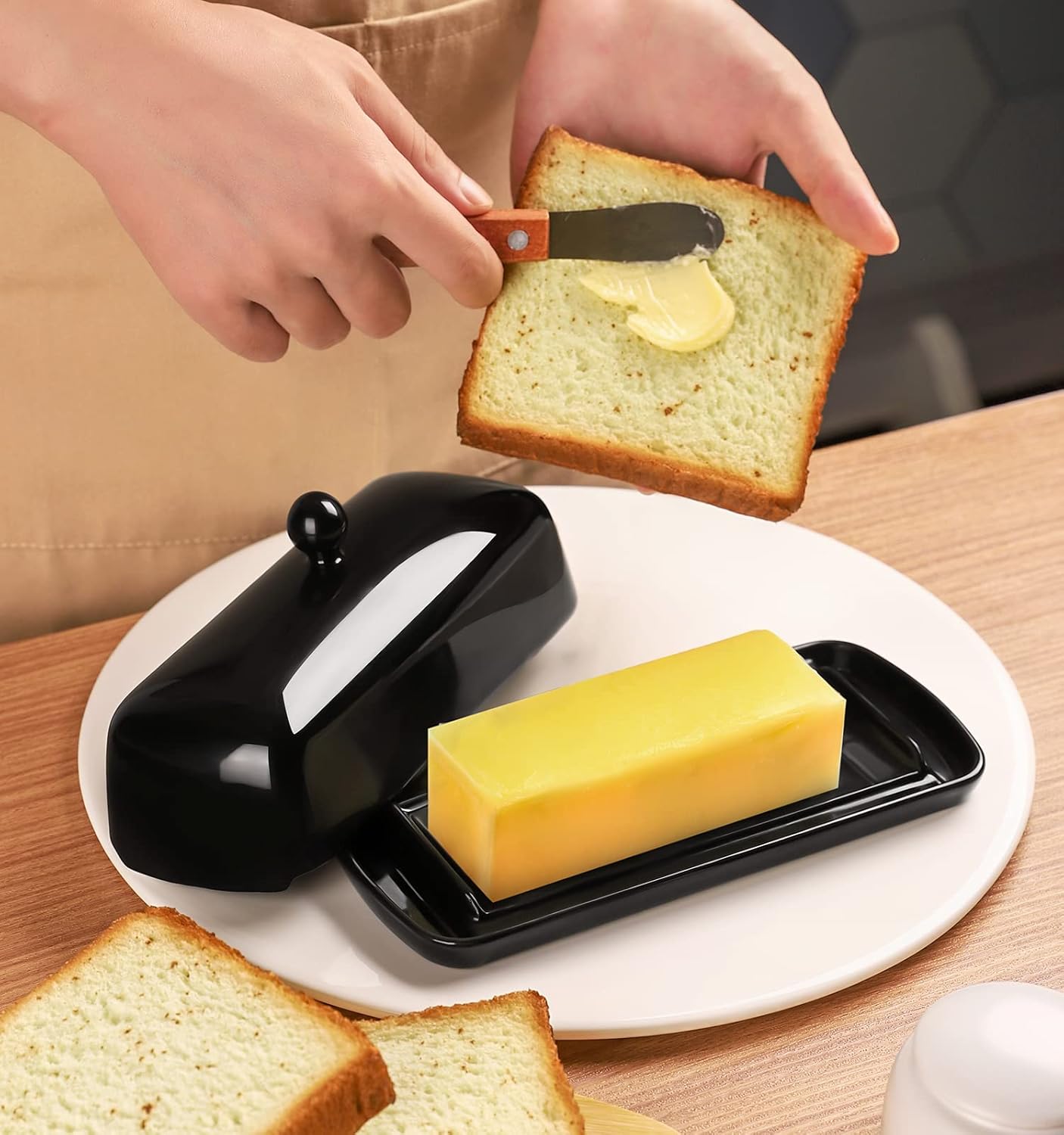 Nucookery Ceramic Butter Dish with Lid | Raised Legs and Non-Slip Strip Design | Porcelain Health | Dishwasher Safe, Black
