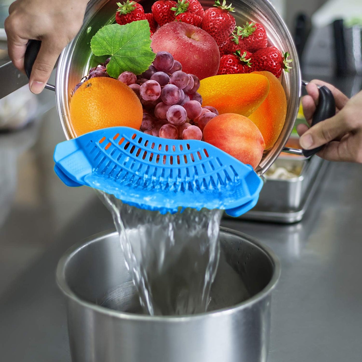 Clip On Strainer Silicone for all Pots and Pans,Pasta Strainer Clip on Food Strainer for Meat Vegetables Fruit Silicone Kitchen Colander