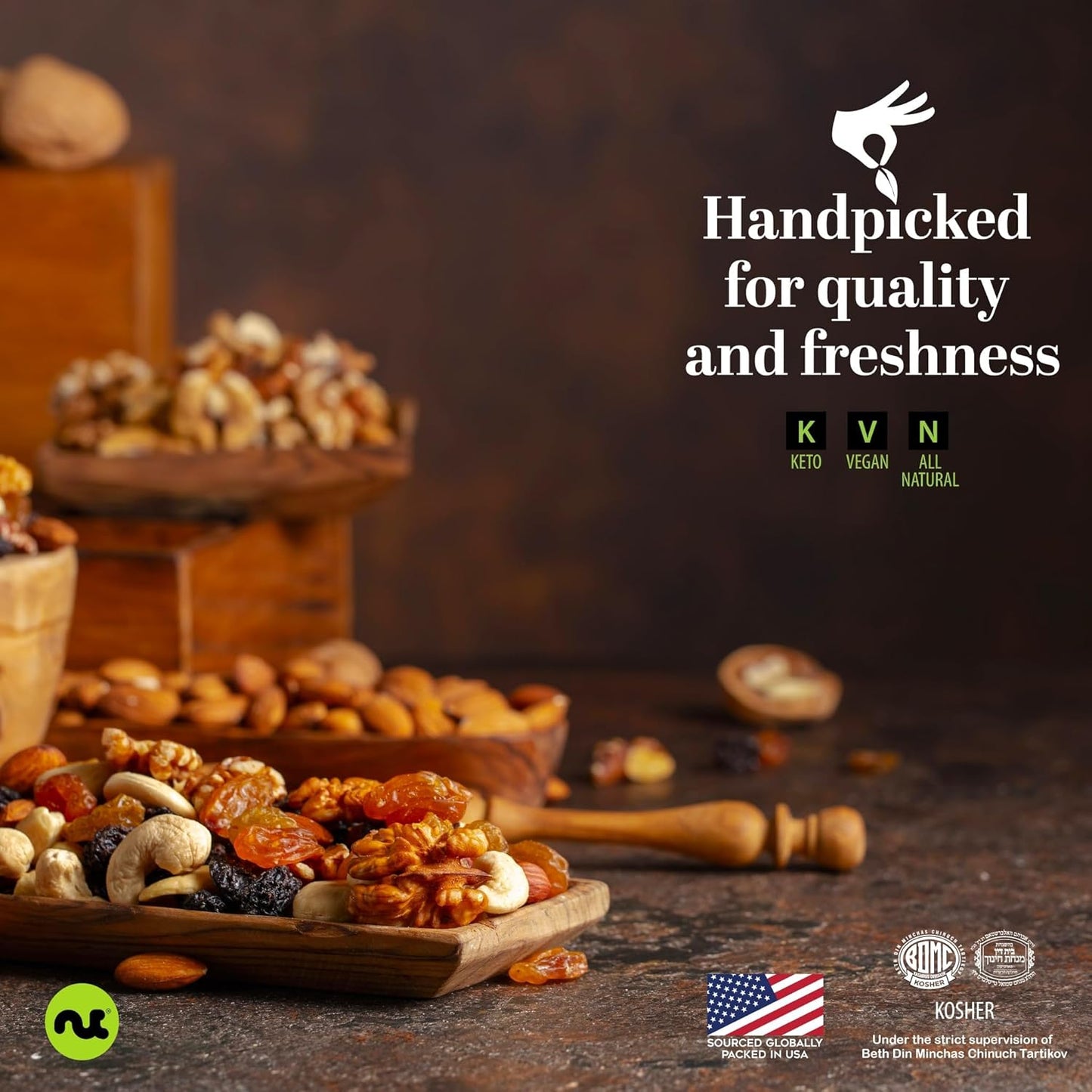 NUT CRAVINGS - Sun Dried Papaya Chunks, Lightly Sweetened (32oz, 2 LB) Bulk Dry Fruits Packed Fresh in Resealable Bag - Sweet Healthy Snack, Naturally Grown, Vegan, Kosher