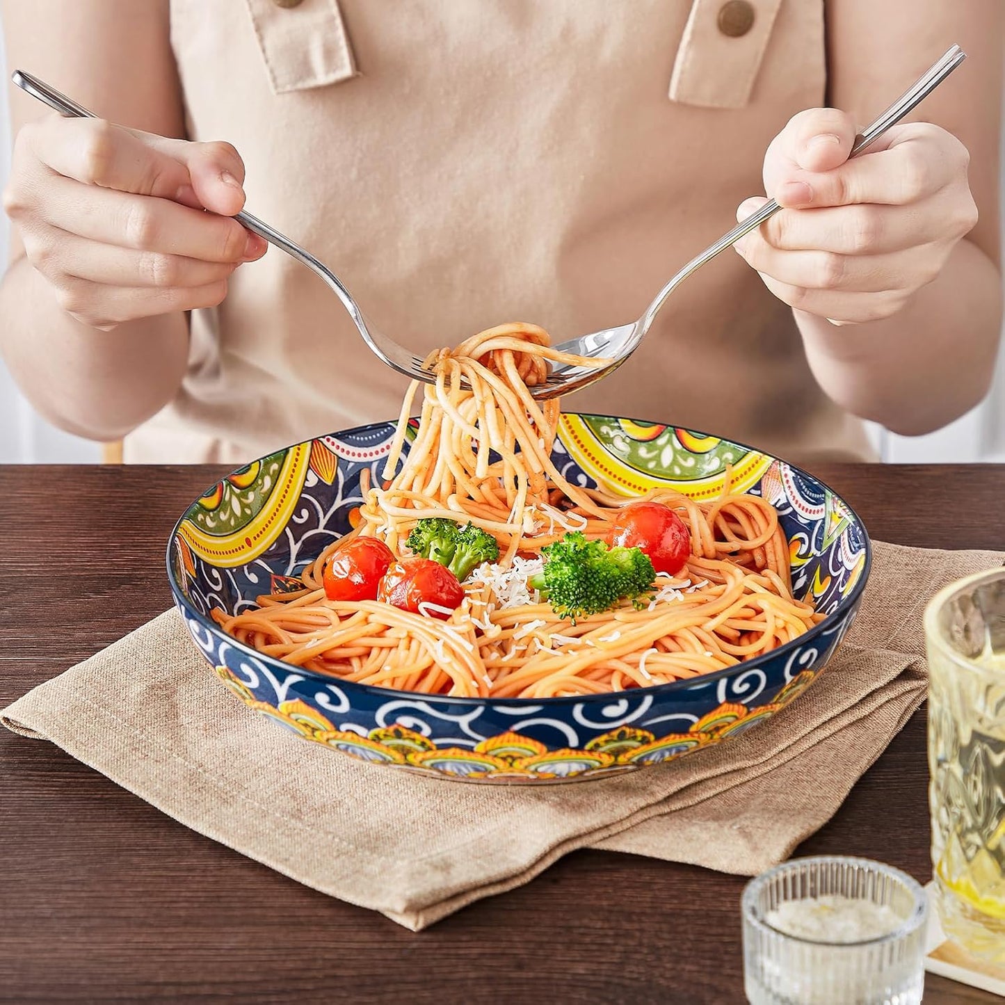 vancasso Pasta Bowls, 42 oz Ceramic Salad Bowls of 4,Large Corlorful Serving Bowls for Kitchen, Dishwasher & Microwave Safe Soup Bowls, Pasta Plates
