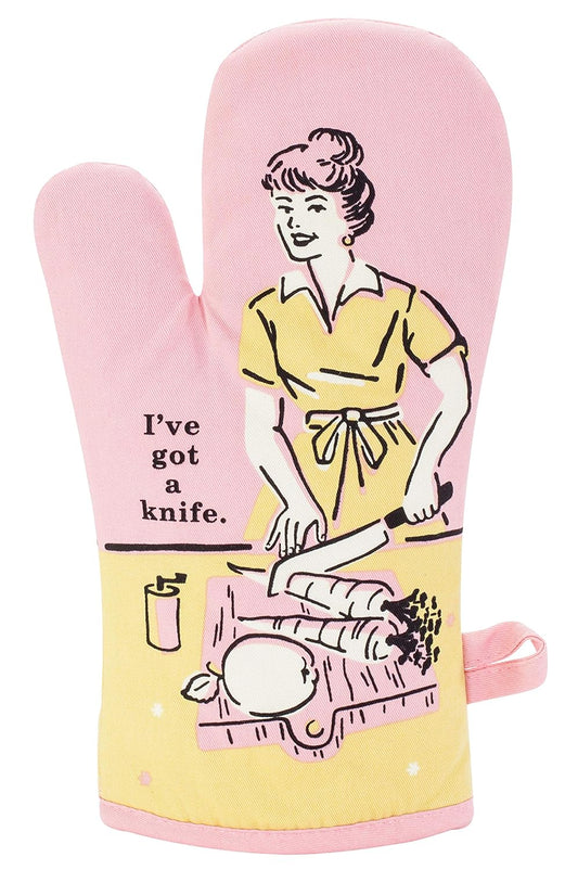 Blue Q Oven Mitt, I've Got a Knife. Super-Insulated Quilting, Comfy, Natural-Fitting Shape, 100% Cotton, 12.5" h x 7.5" w